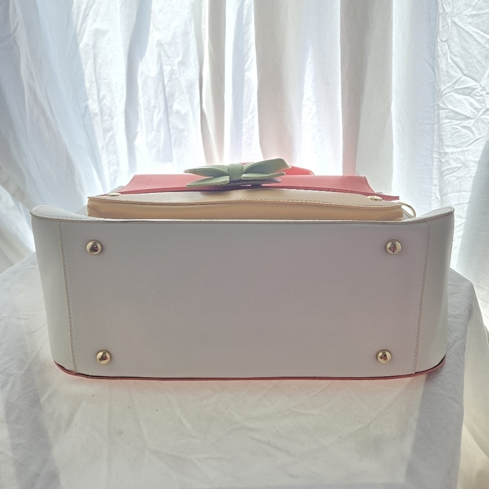 BunBun Shop Adorable Satchel - Picture 8 of 16